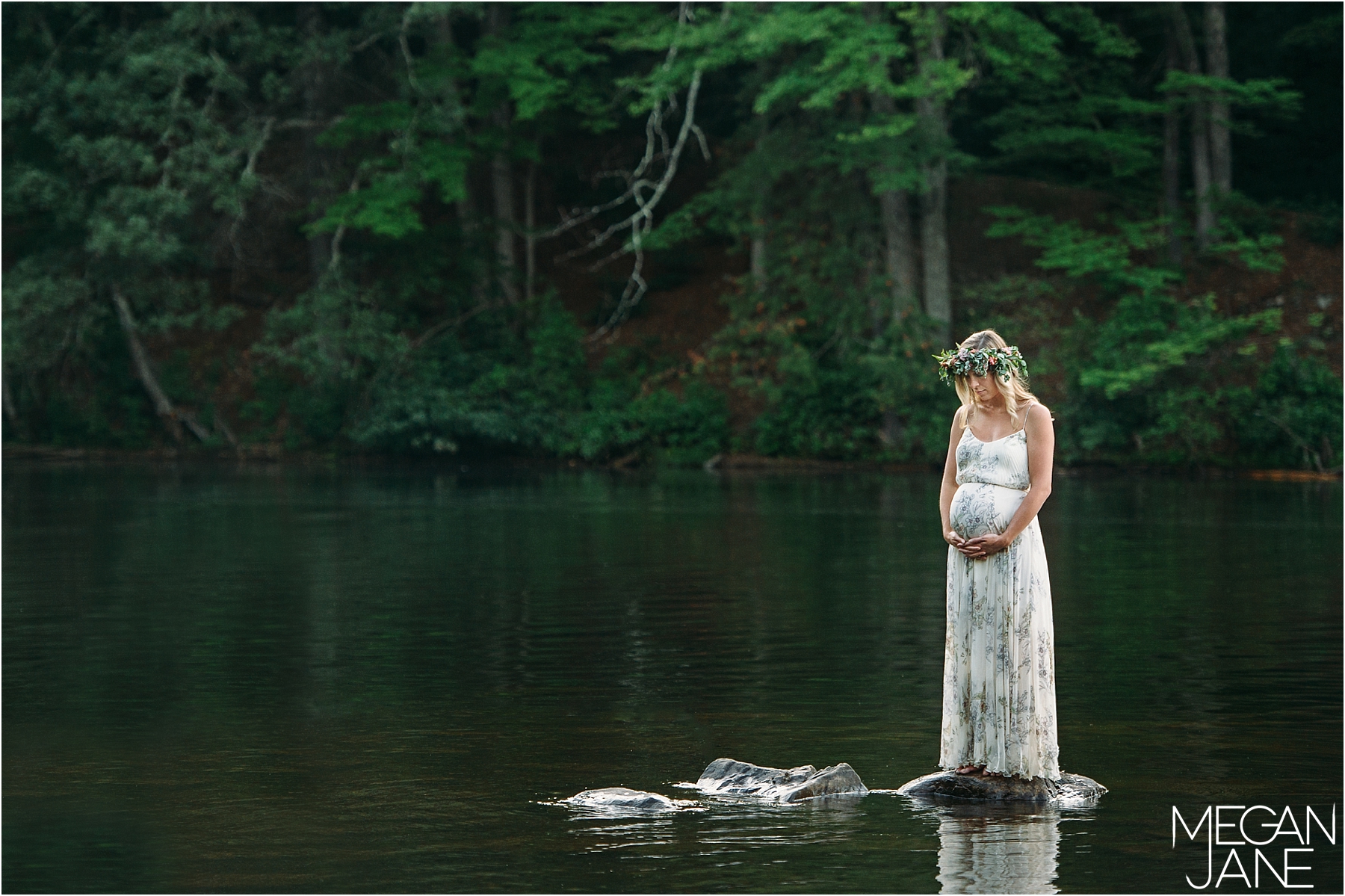 MeganJane Photography MA maternity photographers