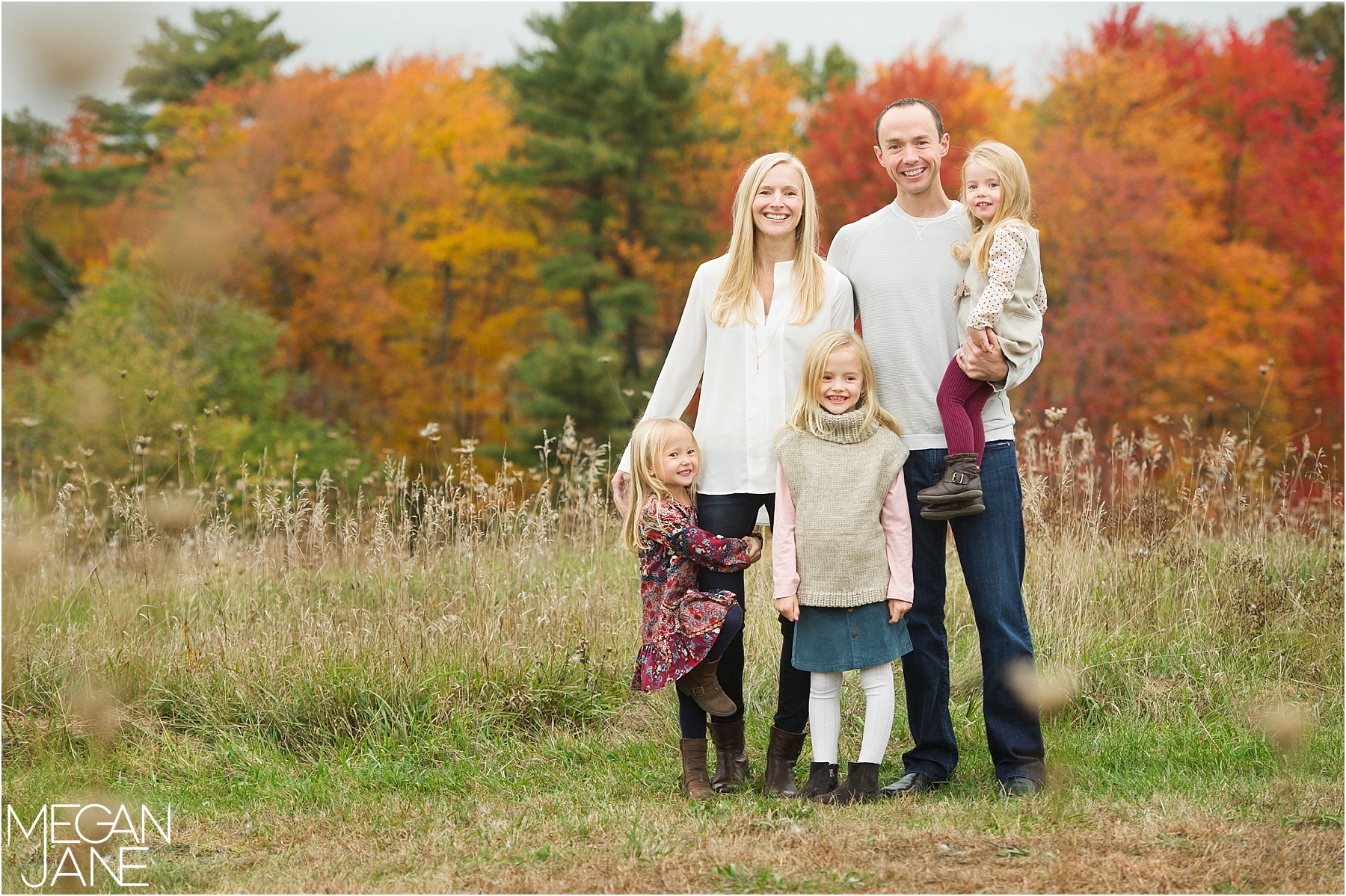 MeganJane Photography Ashland MA family photographer