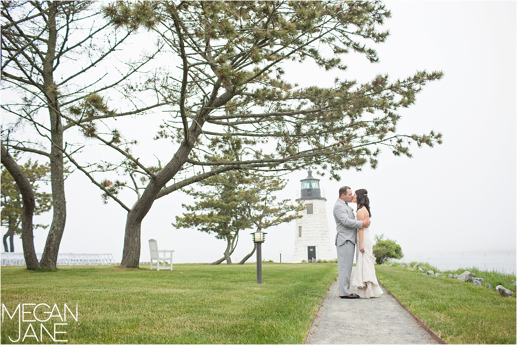 MeganJane Photography Newport wedding photographer