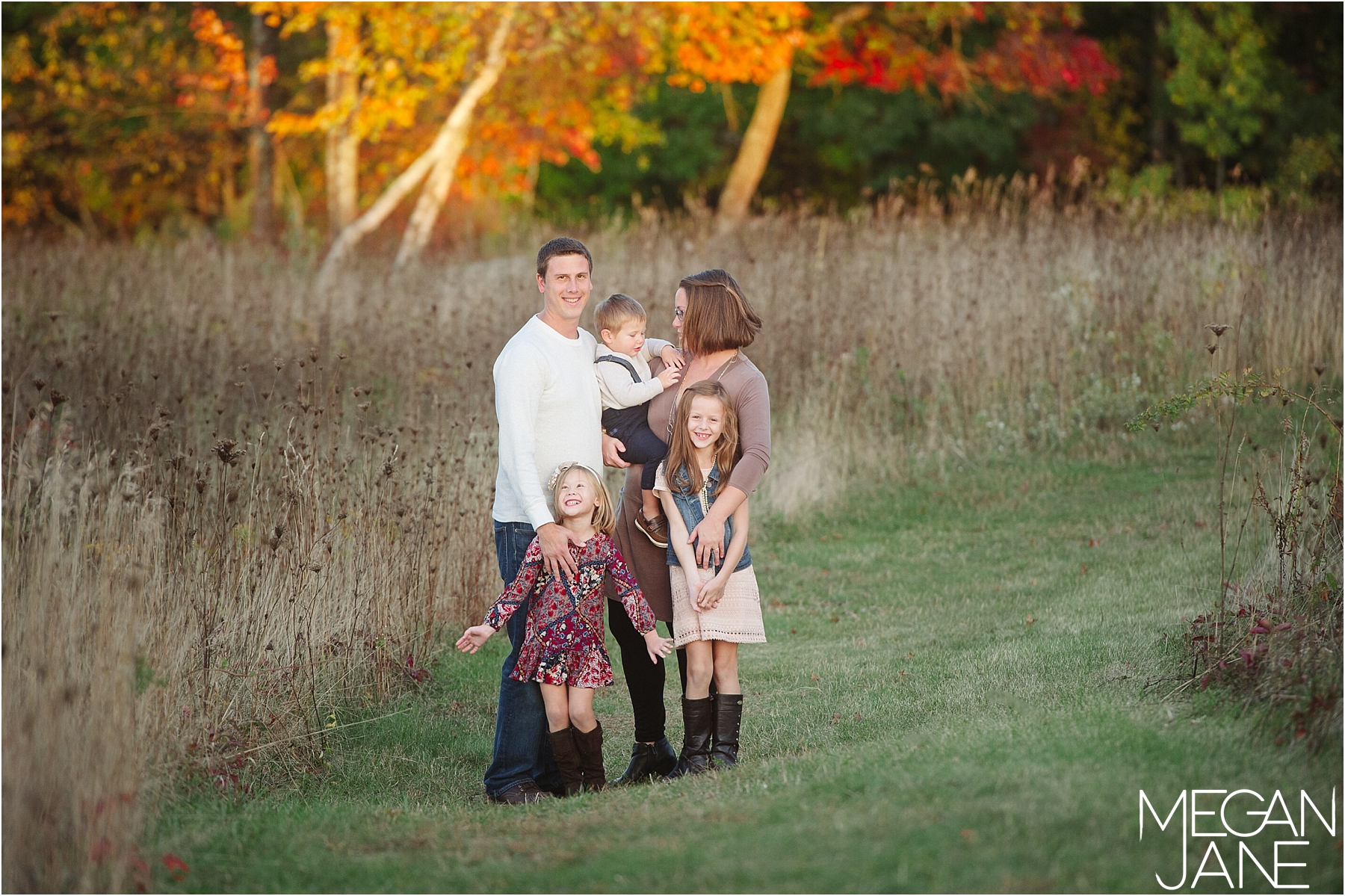 MeganJane Photography Ashland MA family photographer