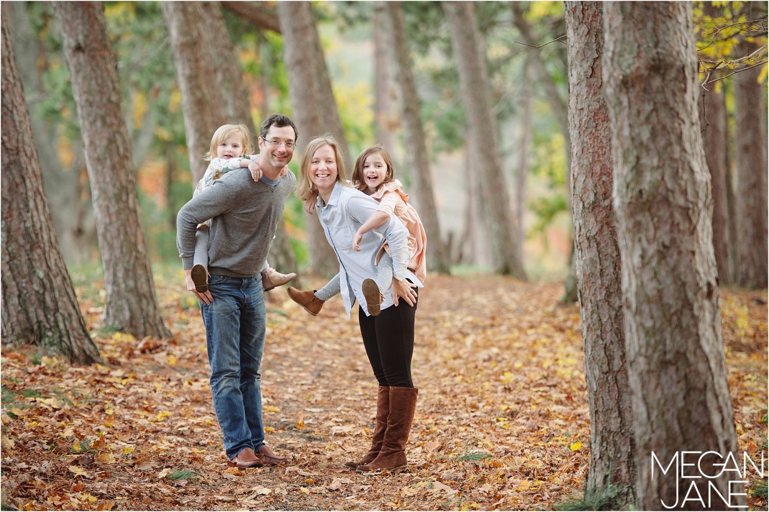 A Little Hike | Fall Photo Session